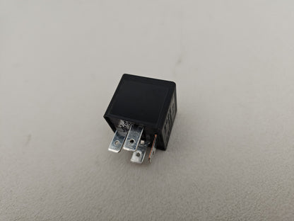 Jaguar/Land Rover Relay 4-Pin Black 12v 40a 2.0 Diesel Dh2214b192ca Oem Genuine - photo 5