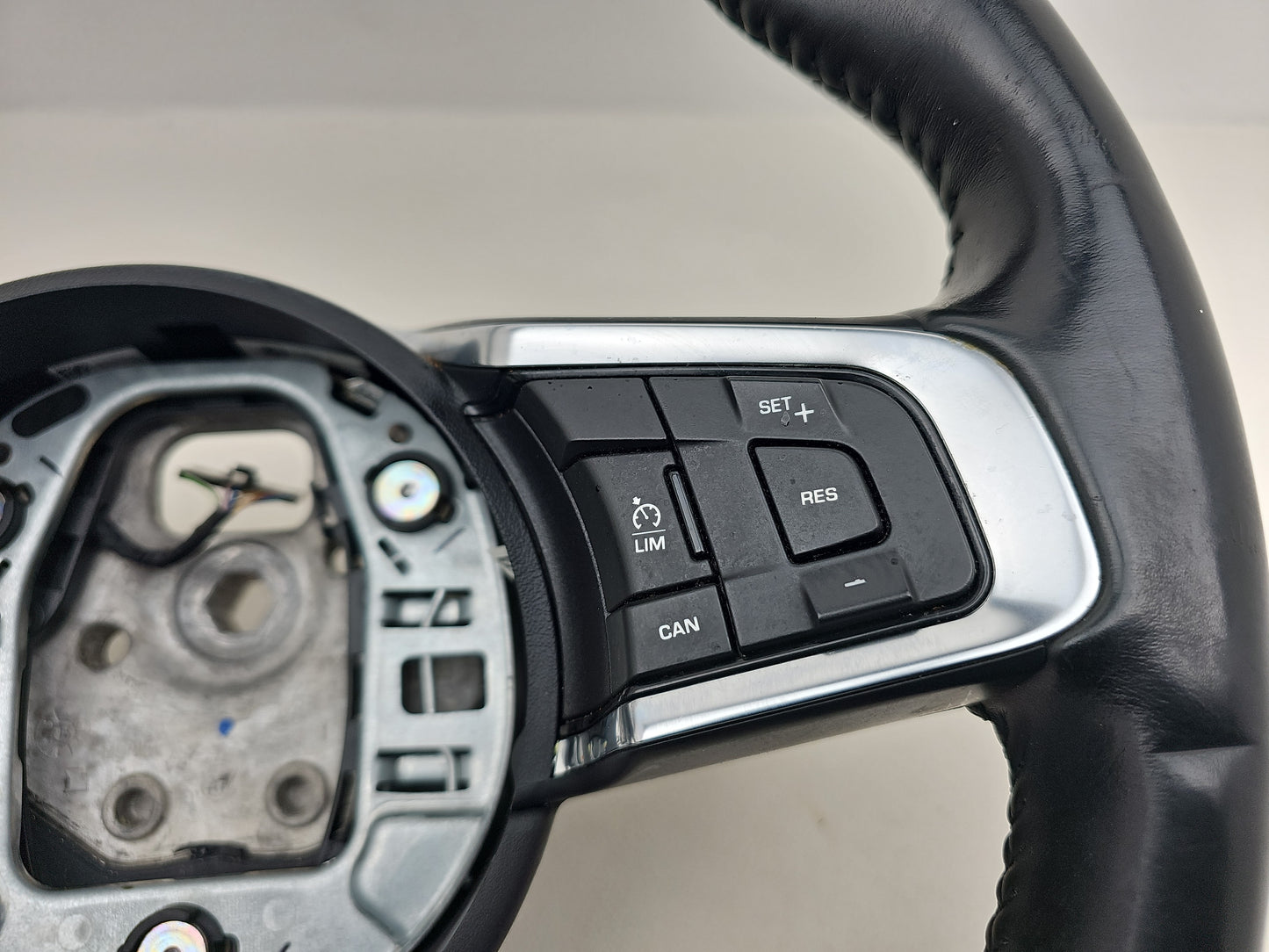 Steering Wheel 5