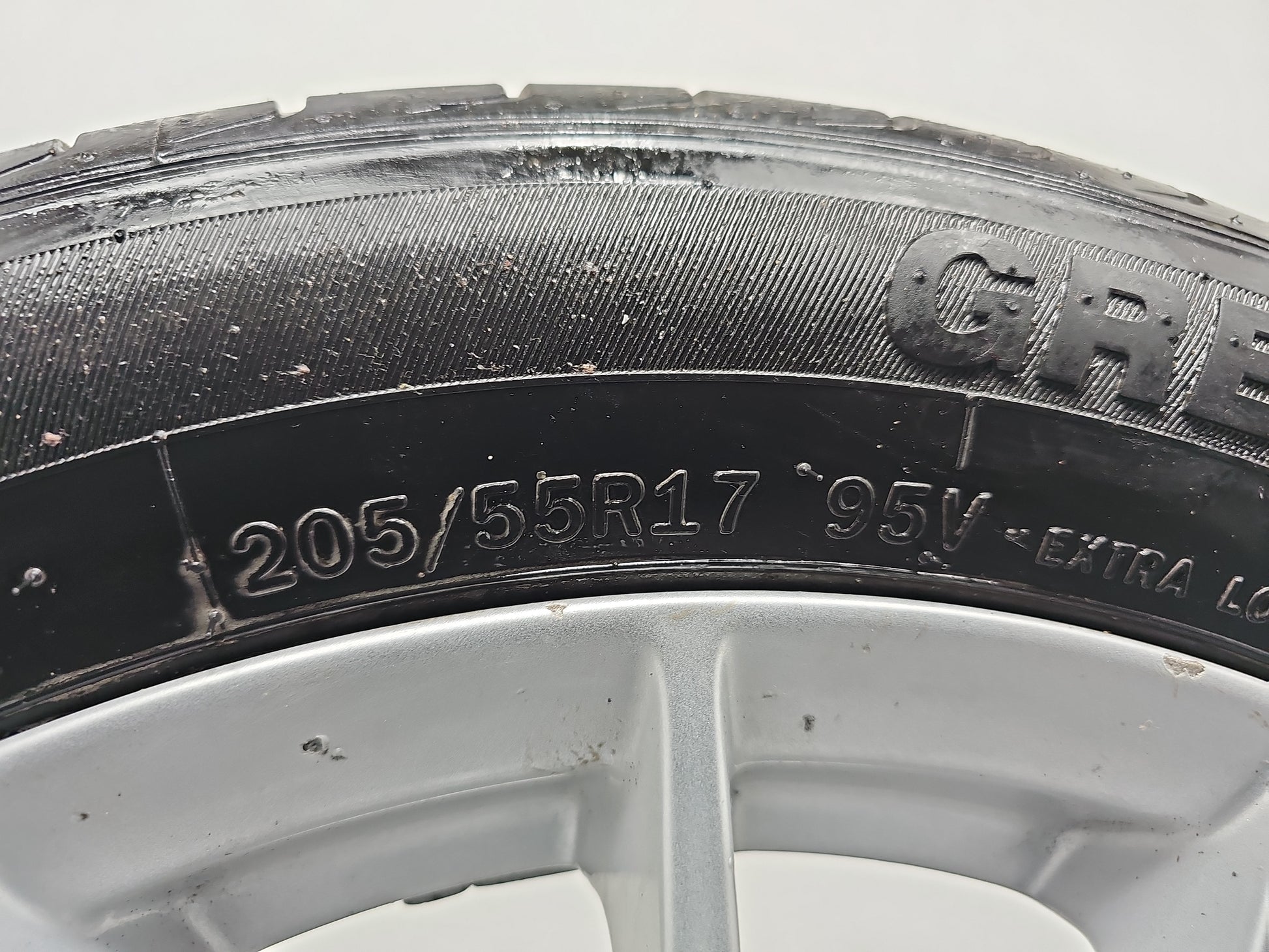 Jaguar Xe X760 17" Inch Alloy Wheel With Tyre 205/55/R17 Gx73-1007-Ta - photo 5