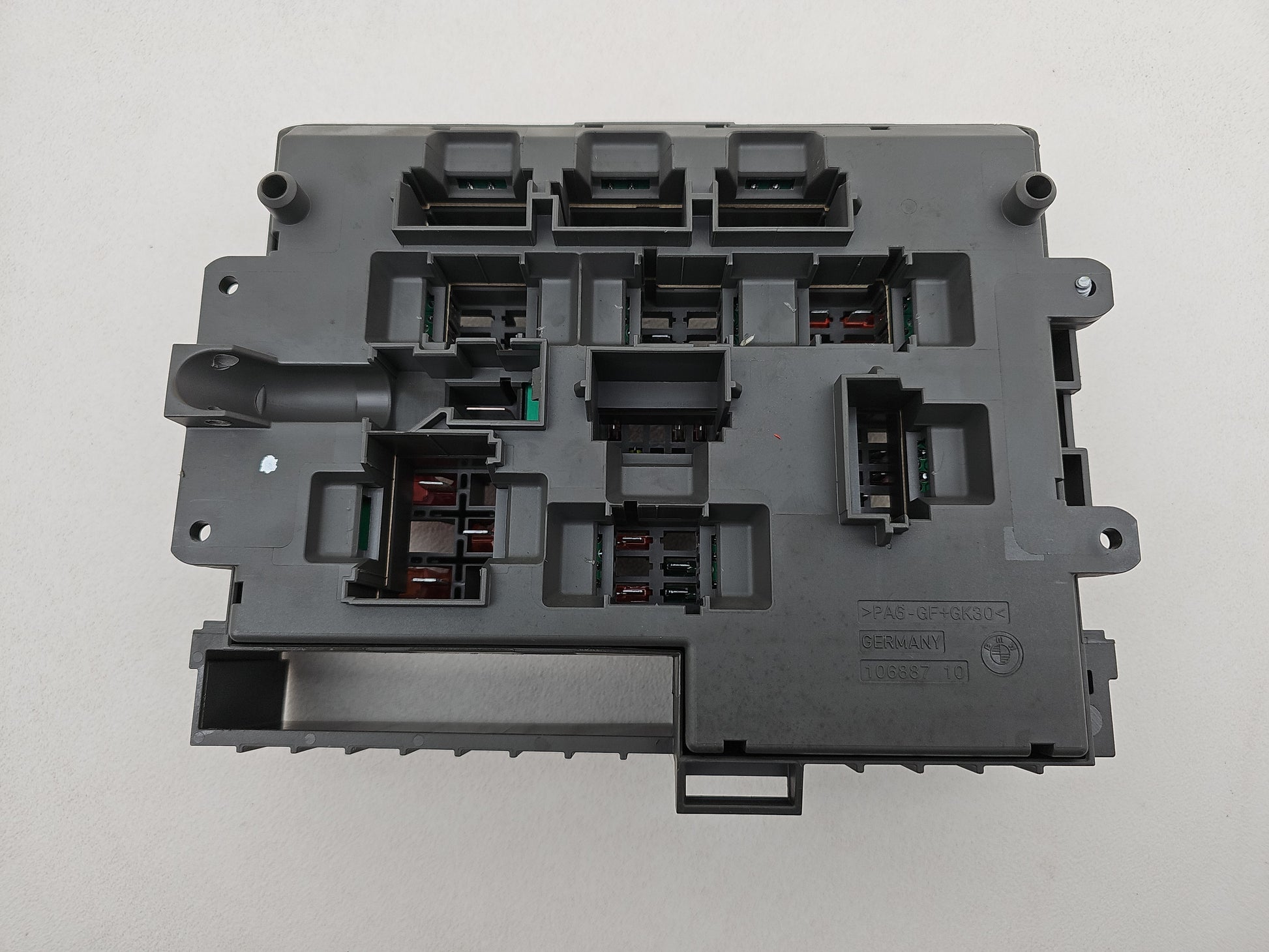 Front Fuse Box 5