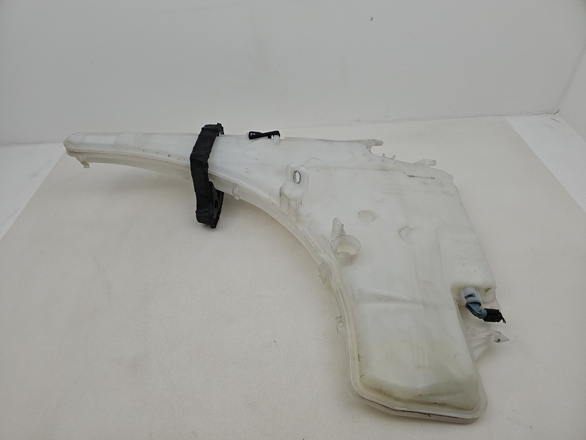 Washer Bottle Windscreen 5