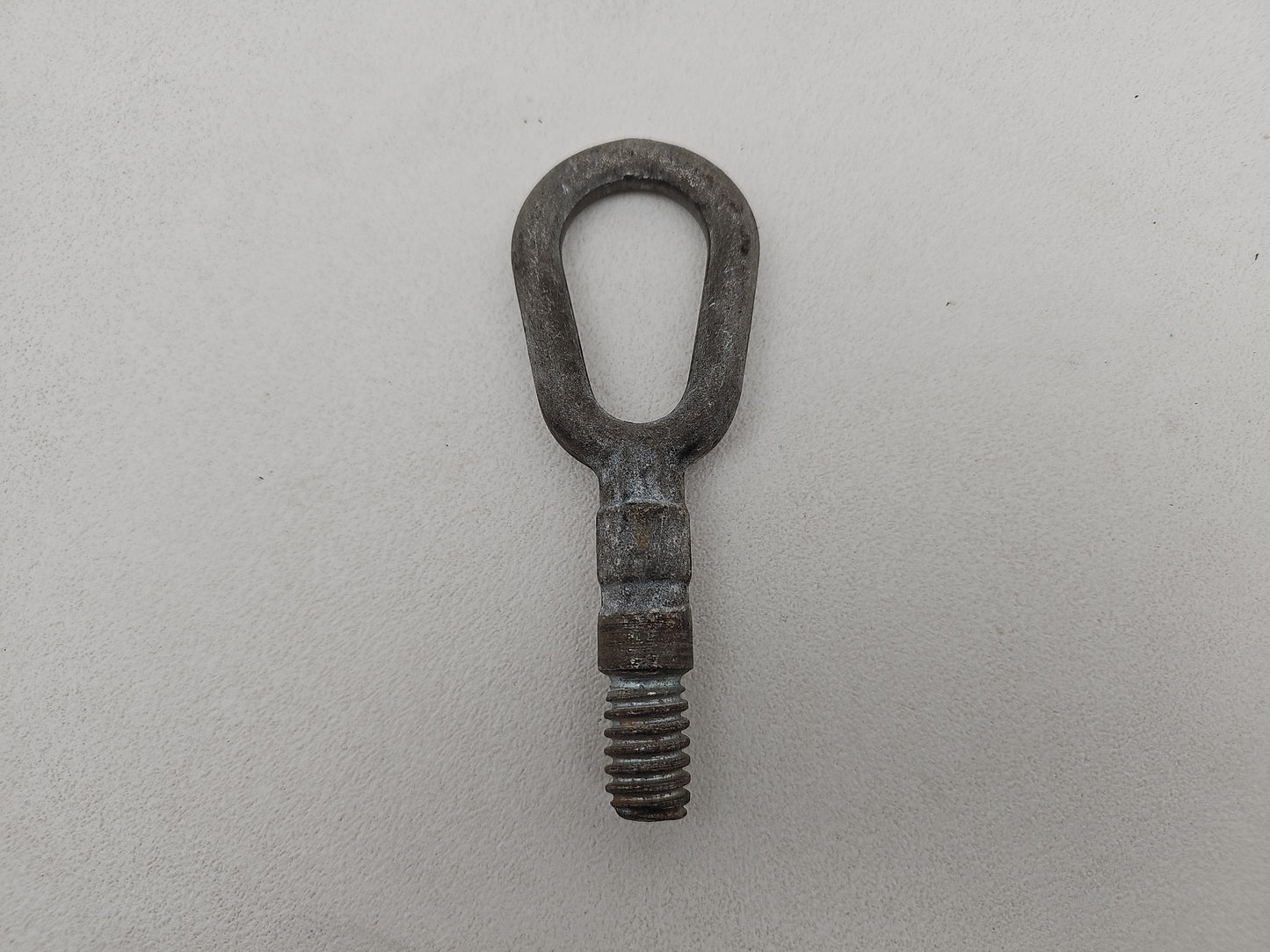 Towing eye 5