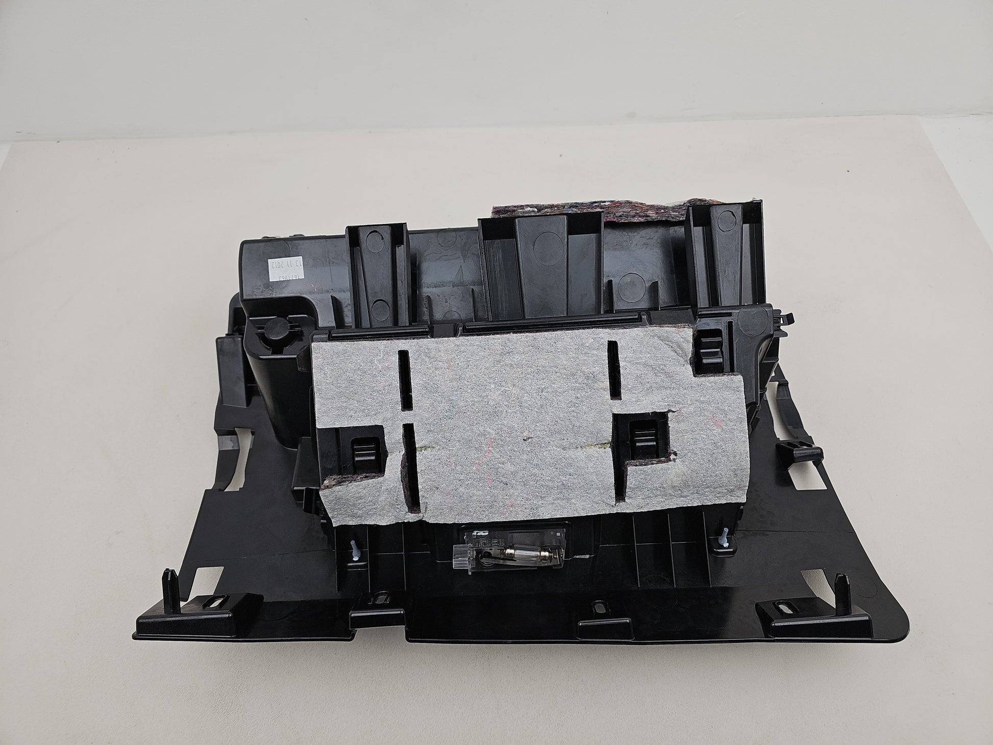 Glove Compartment Assembly 5