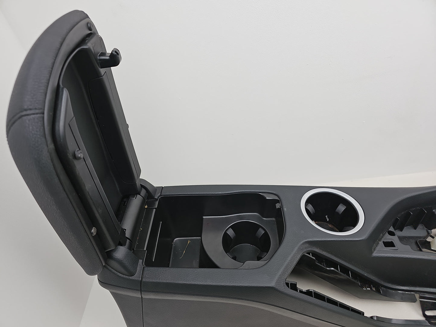 Centre Console 5
