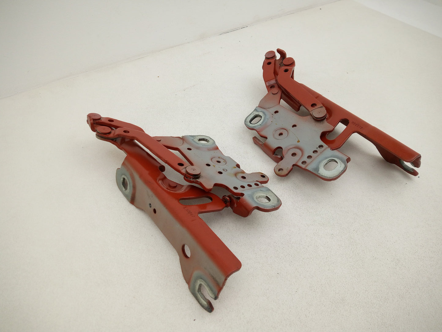 Bonnet Hinges 5