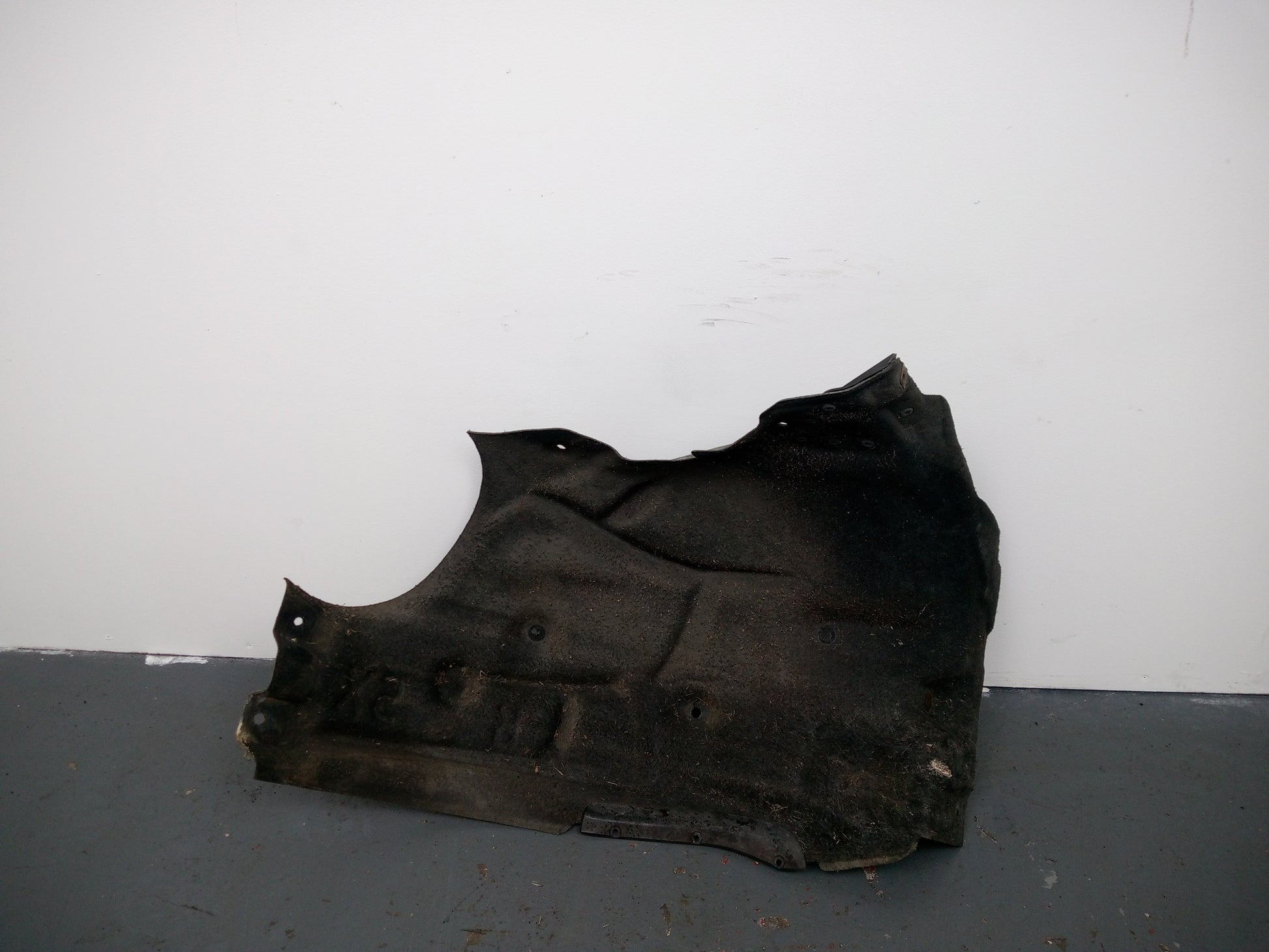 2012 Bmw X1 Sdrive18d Xline Wheel Arch Inner Trim Front Cover Front Right Rh - photo 5