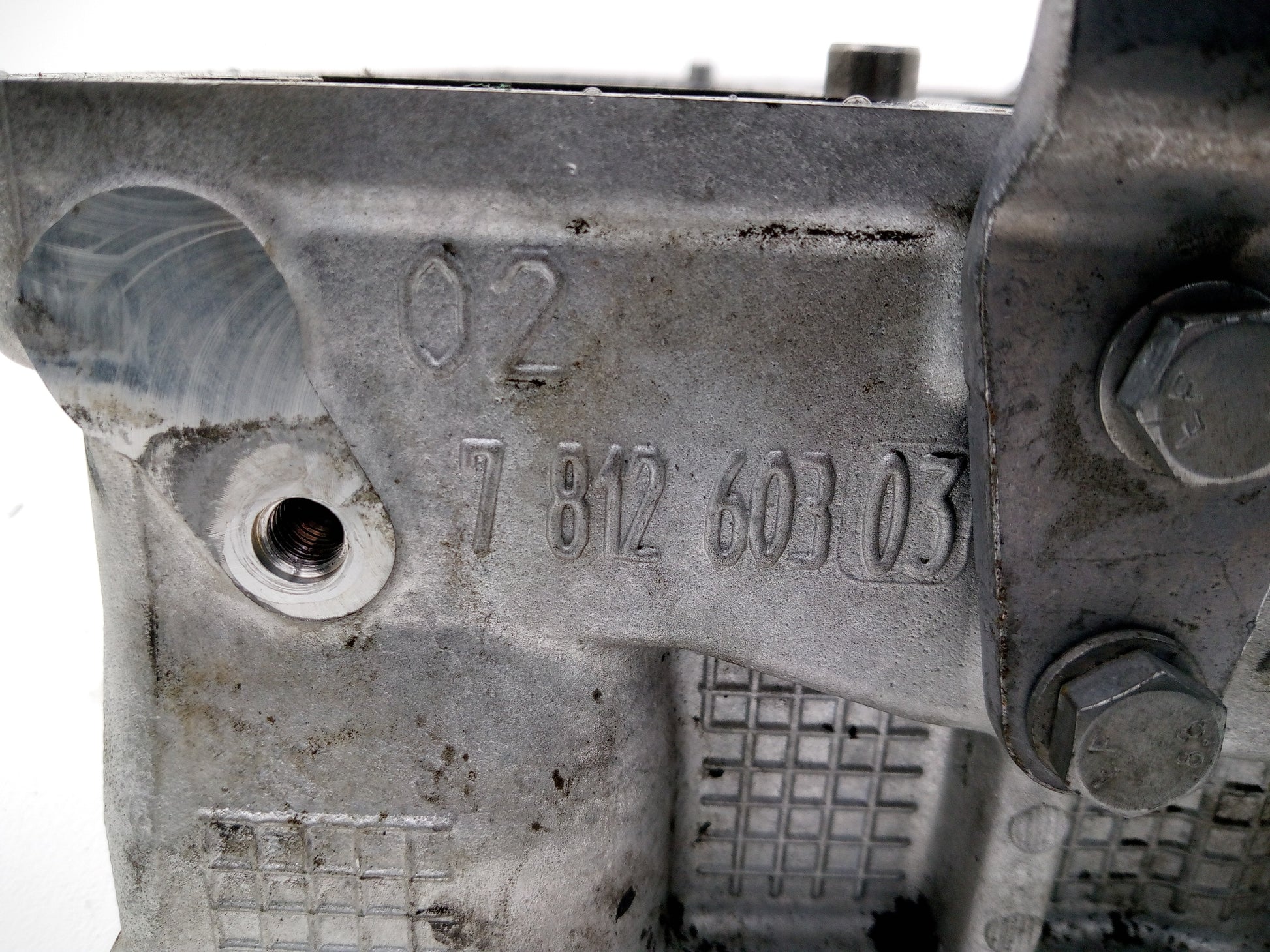 Bare engine  11