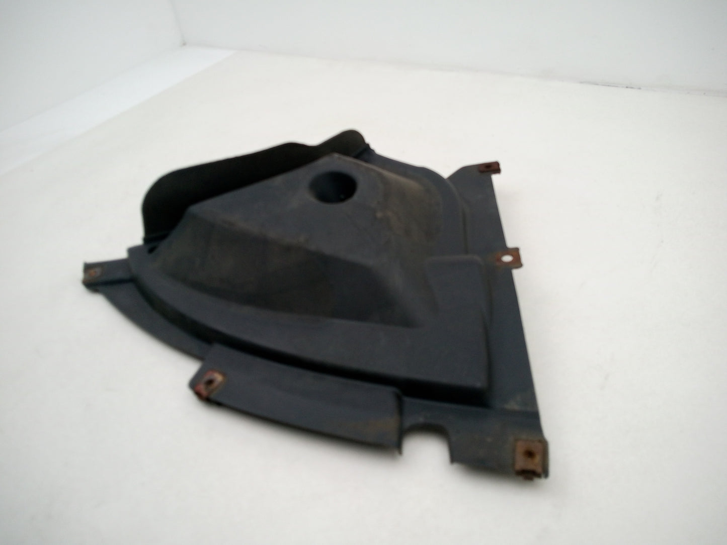 Wheel Arch Inner Trim Front LH 5