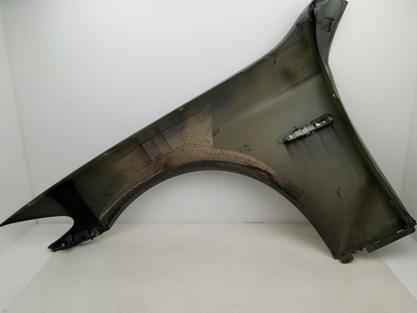 Wing Front RH 5