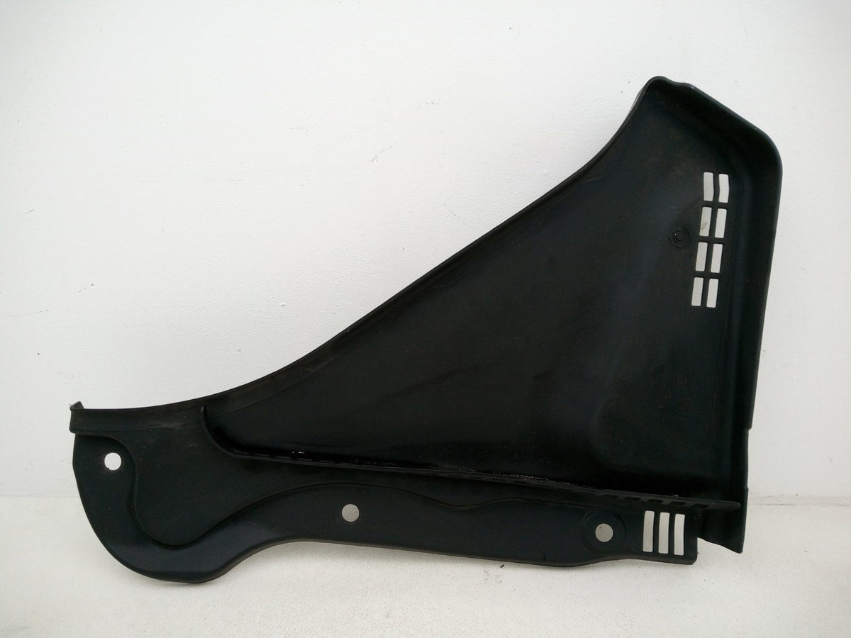 Pair Of Plastic A Pillar Trims 5