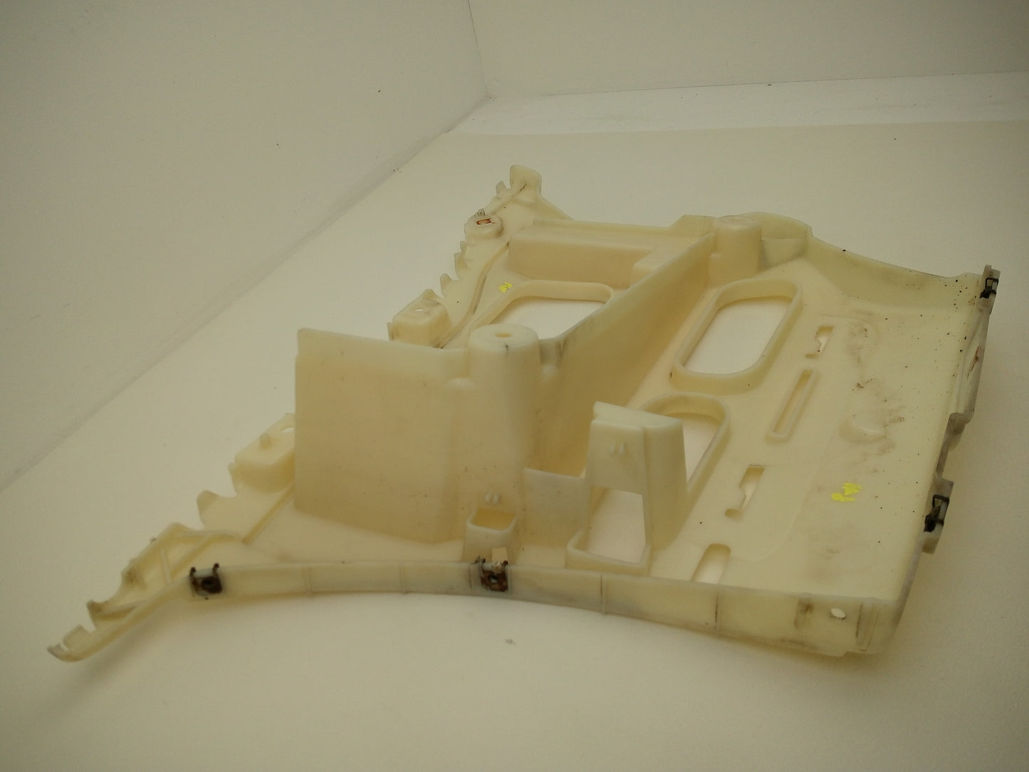 Bumper Rear Bracket RH 5