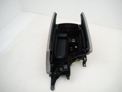 Centre Console Armrest 5