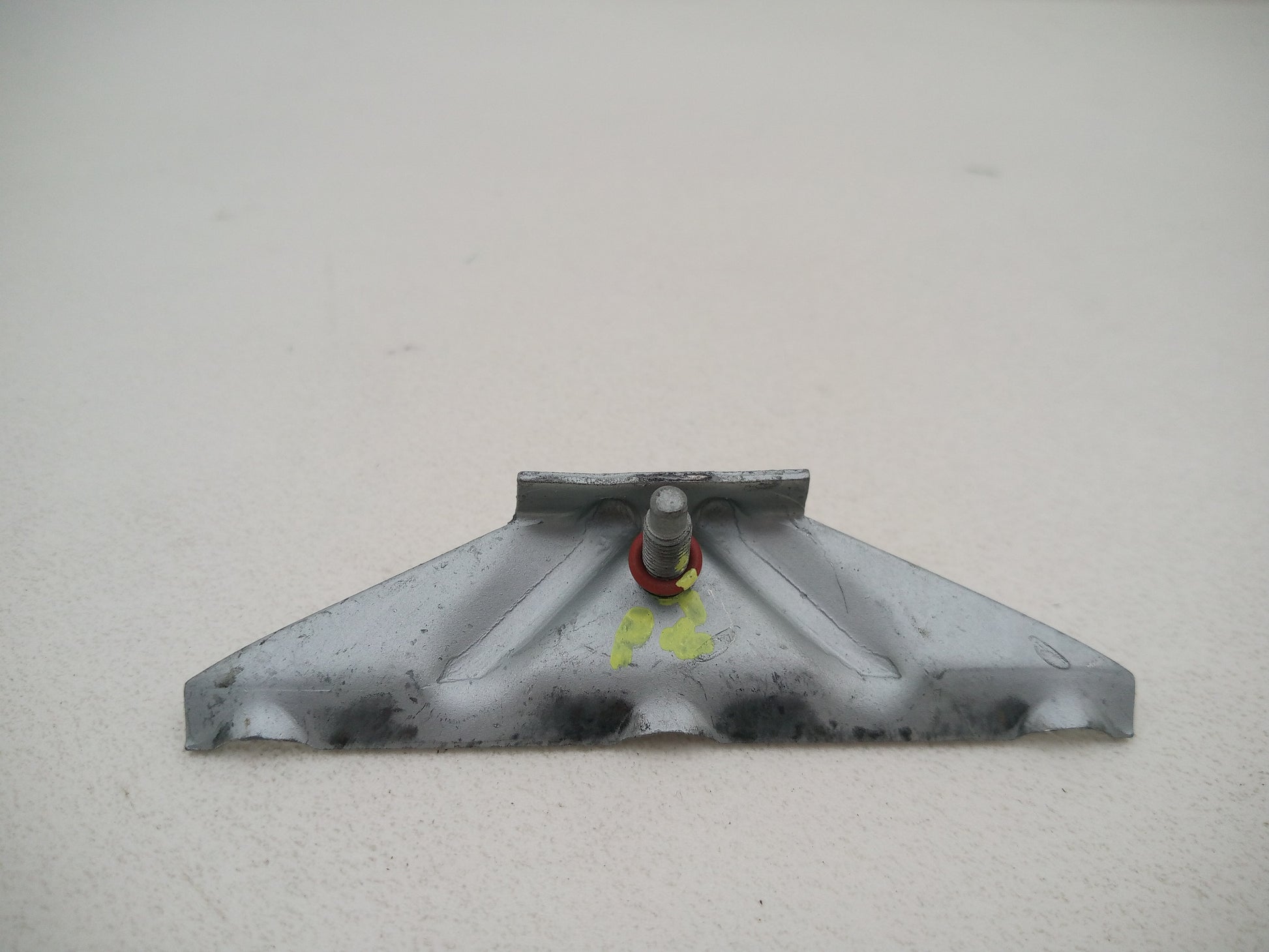 Exterior bracket 5