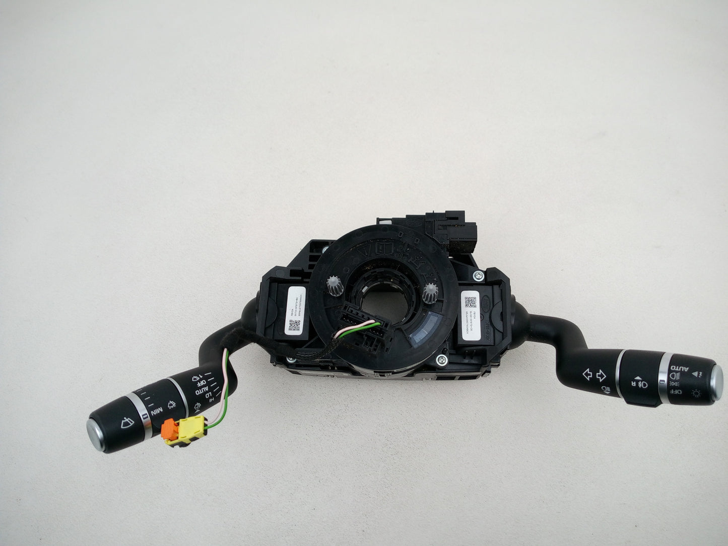 Wiper Stalk, Cruise Control, Gear Selector Stalk  5