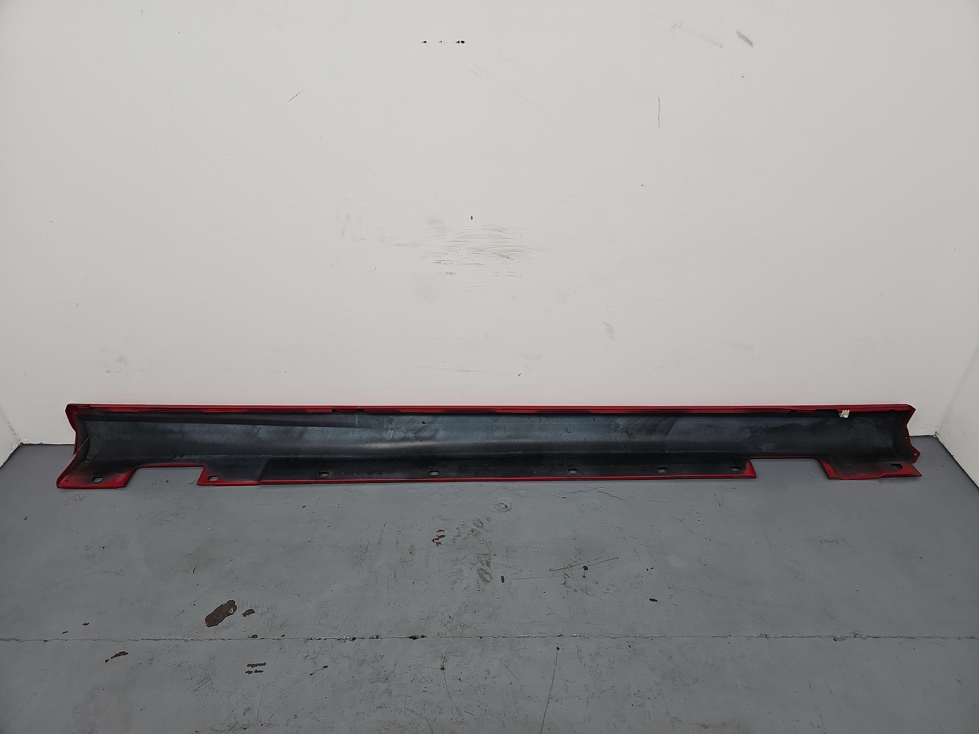 Side Skirt LH 5