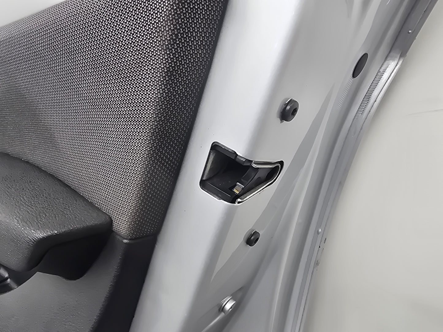 Door Front RH 11