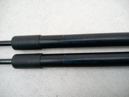 Tailgate Lift Handle 4