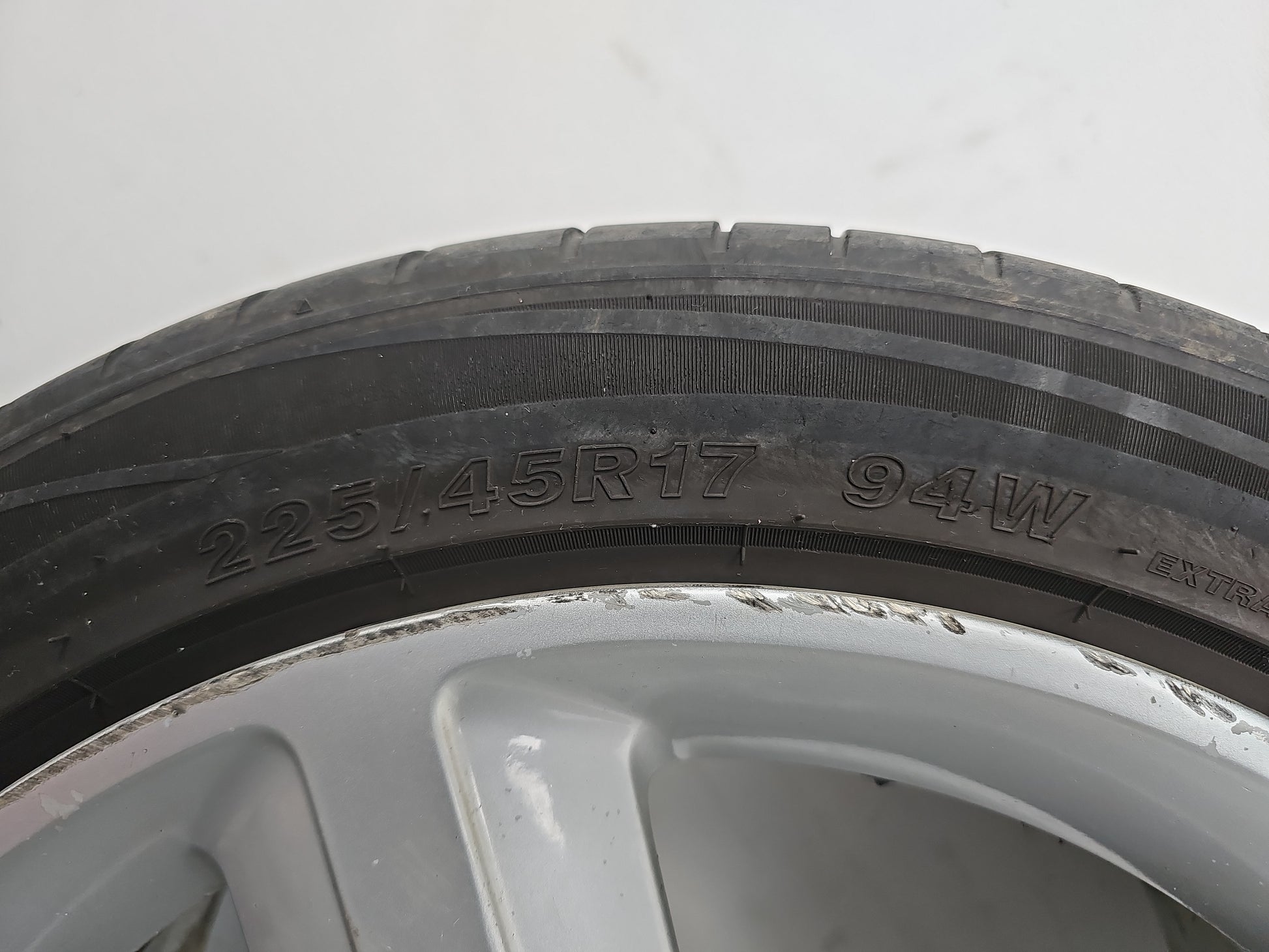 Wheel Road Alloy 5