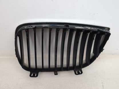 Grille Front 5