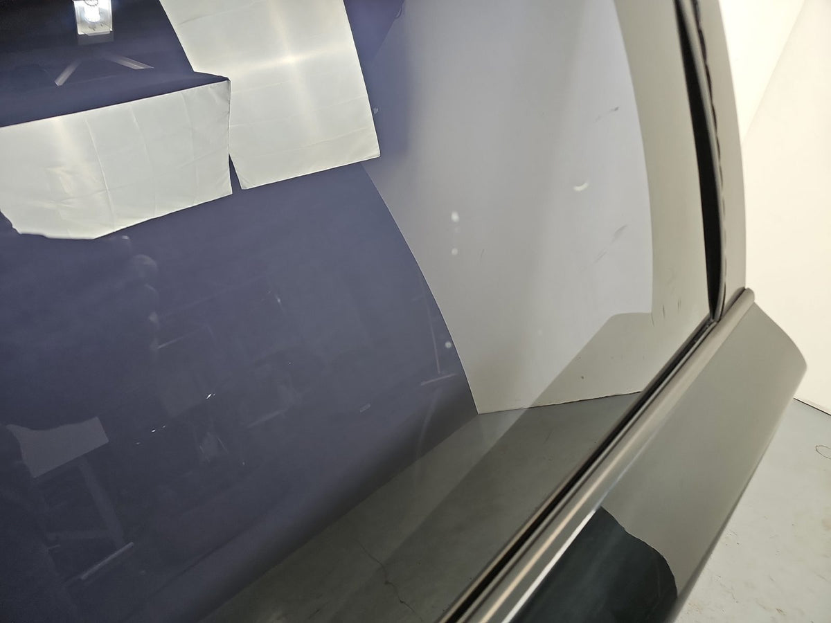 Door Rear RH 5