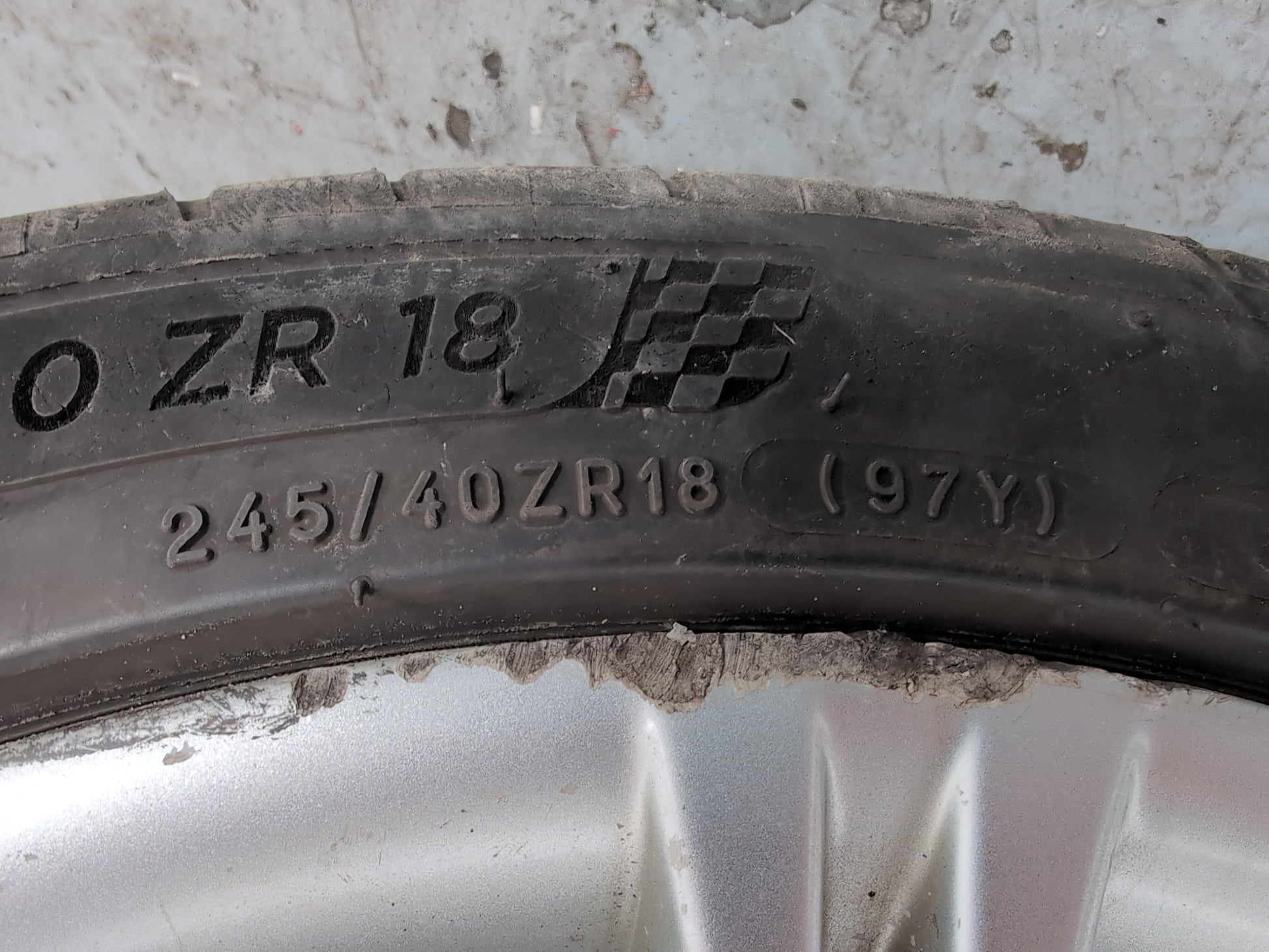 Wheel Road Alloy 5