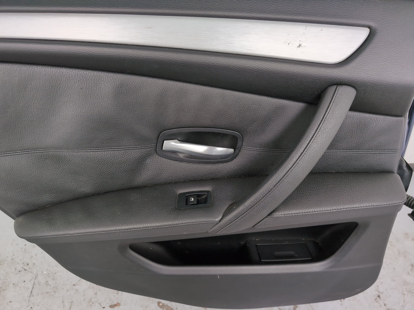 Door Rear LH 10