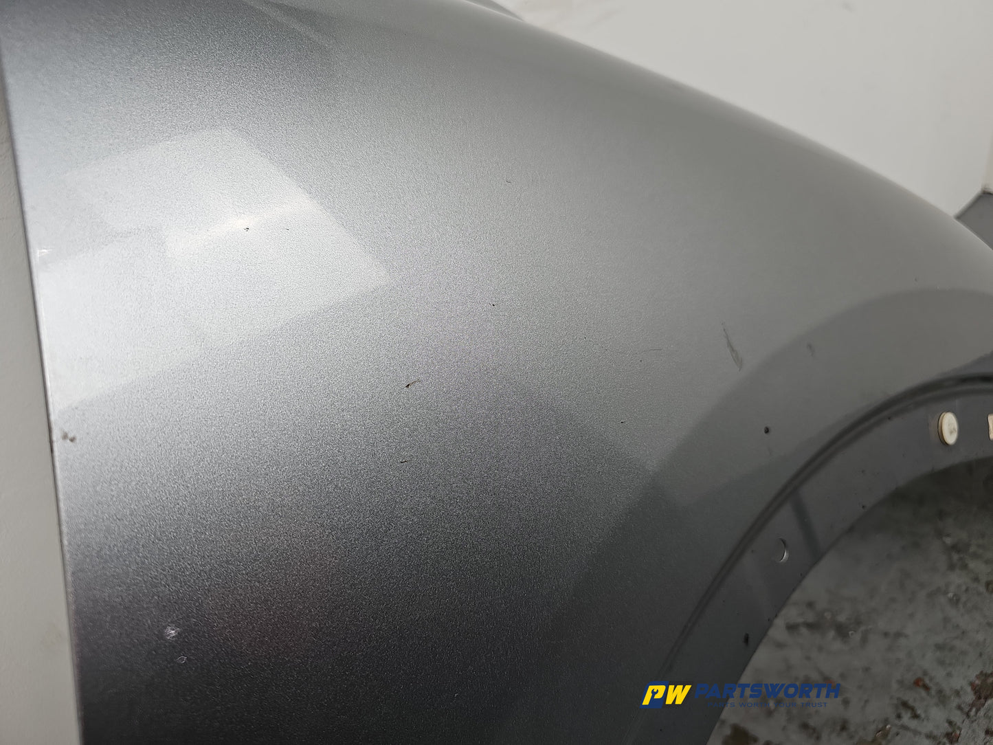 Wing Front RH 5
