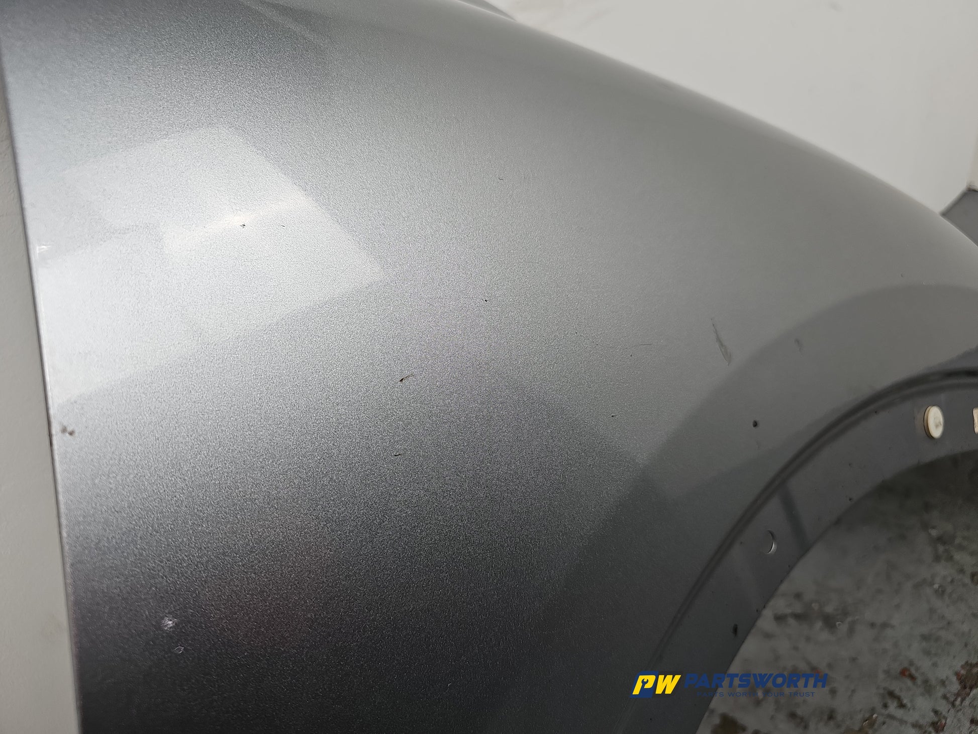 Wing Front RH 5