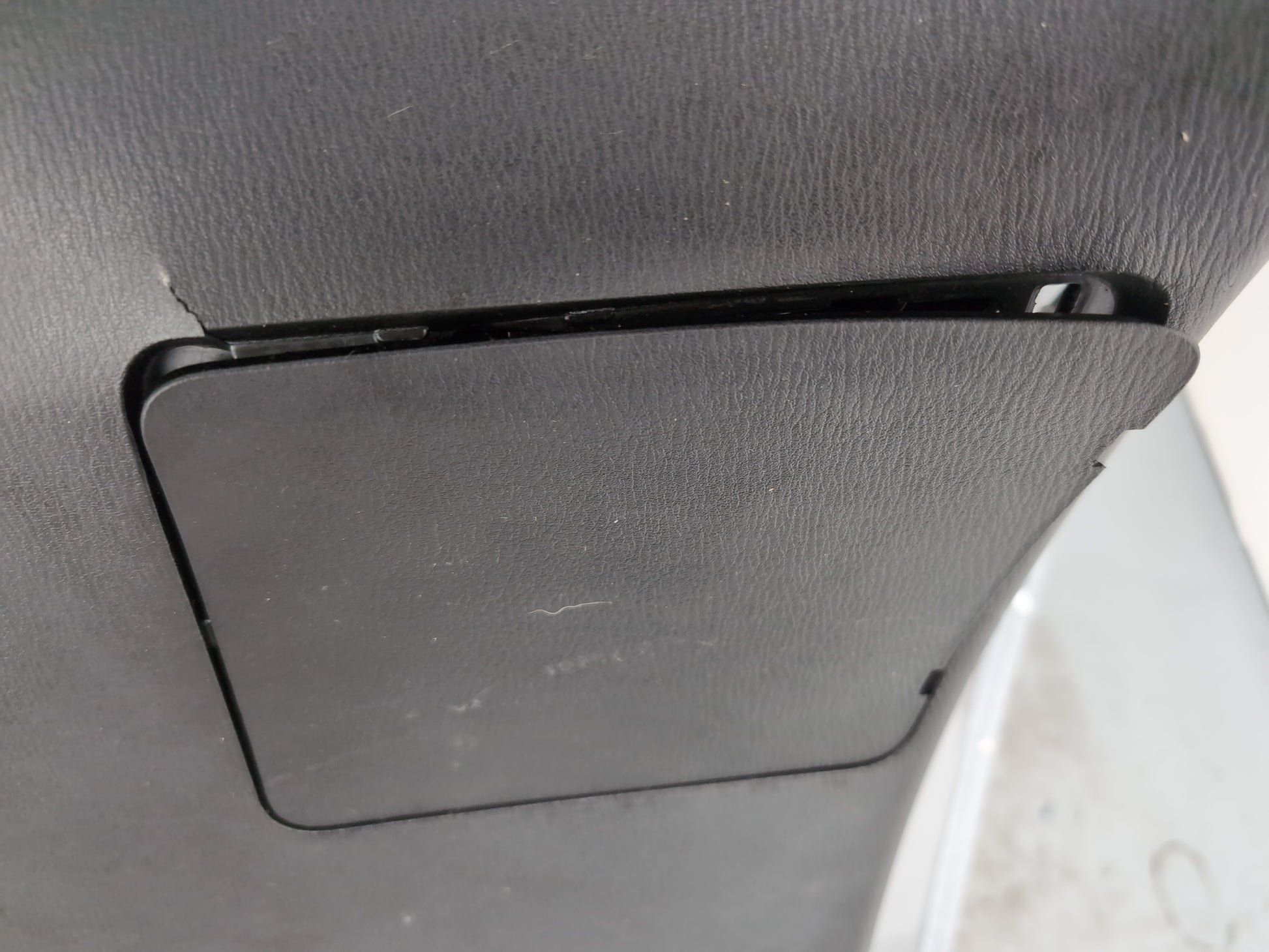Boot Lid 13