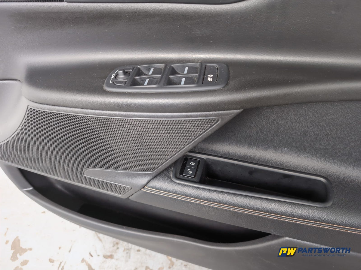 Door Front RH 11