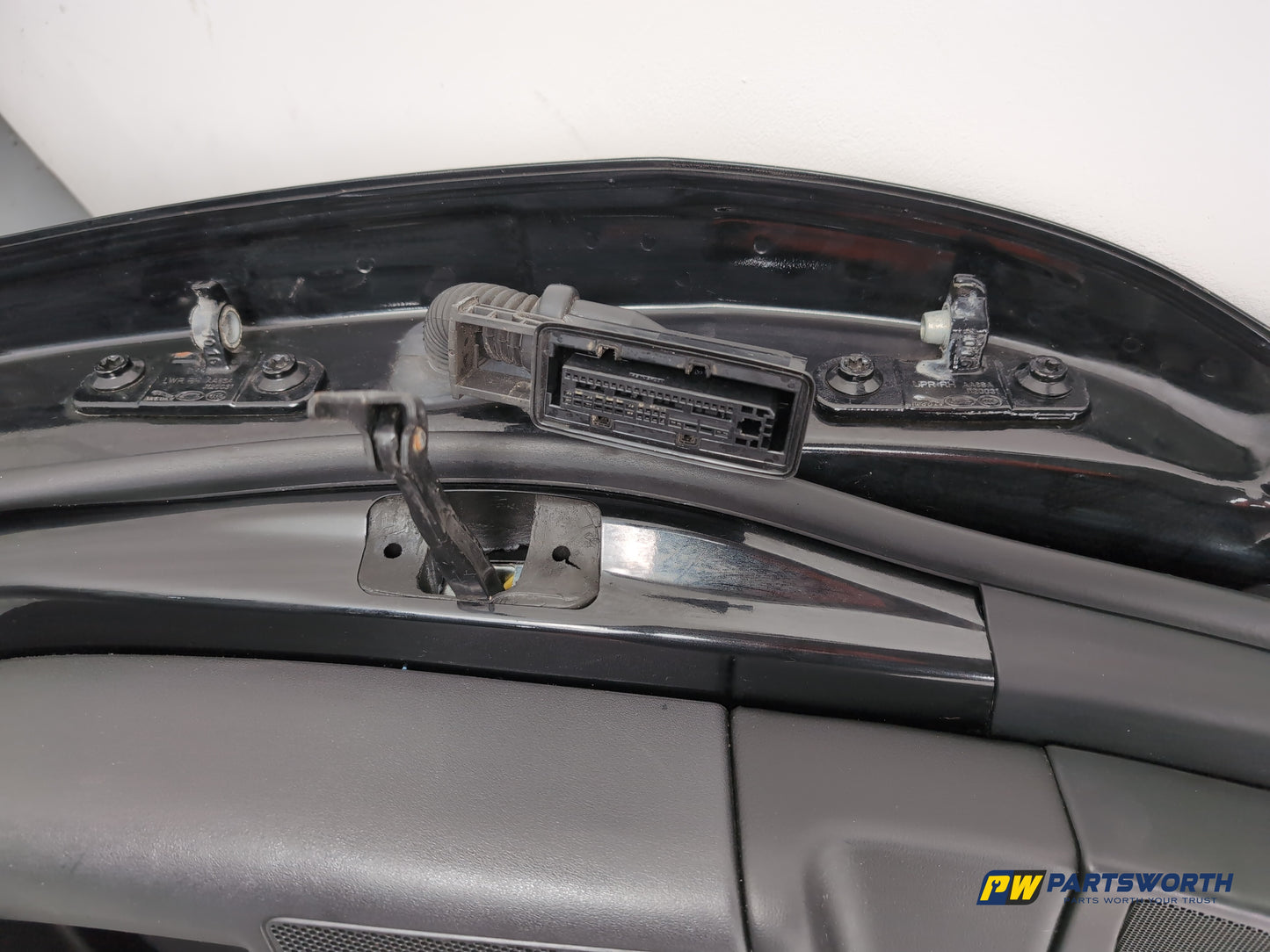 Door Rear RH 12