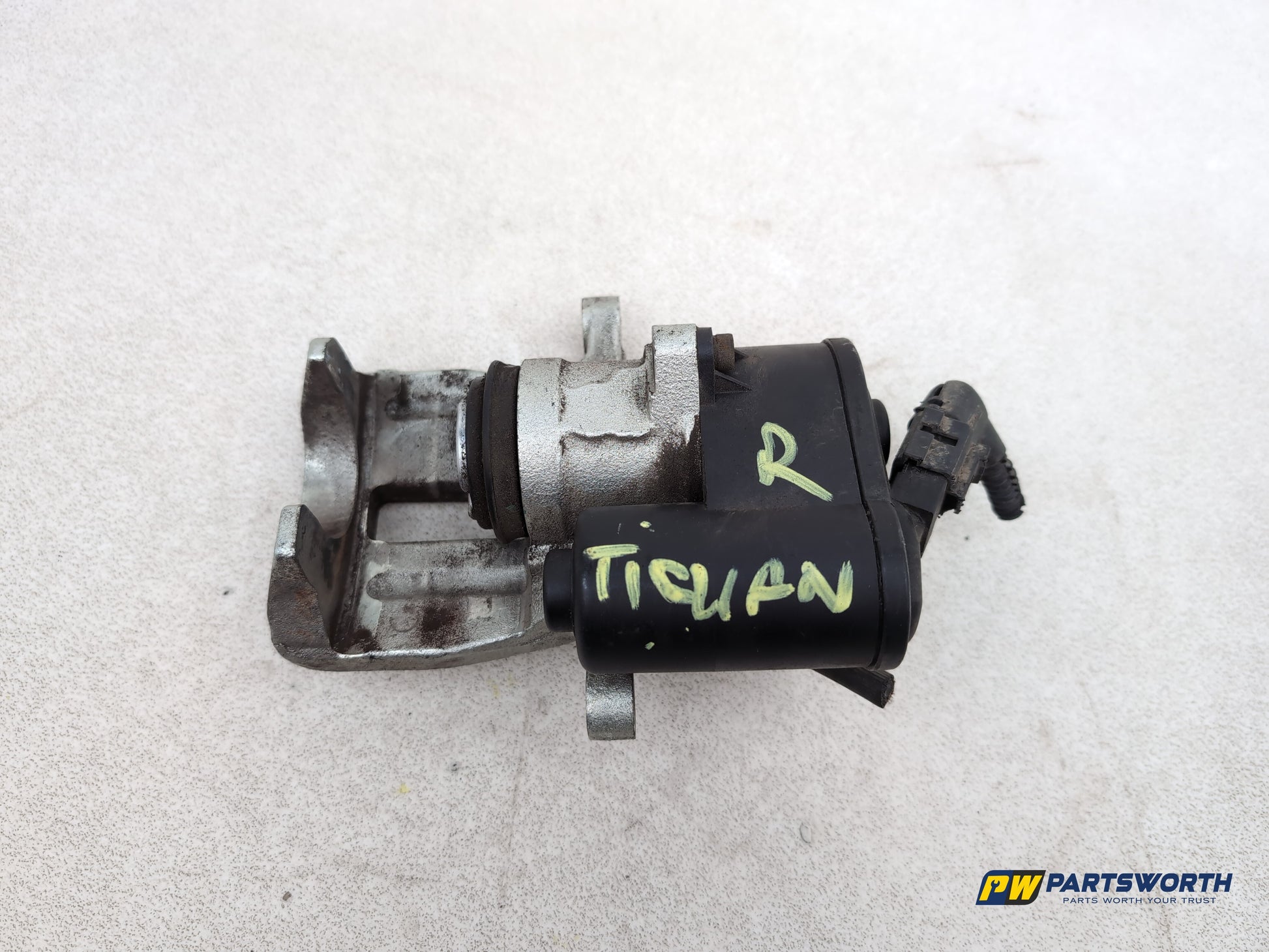 Brake Rear Caliper RH 5