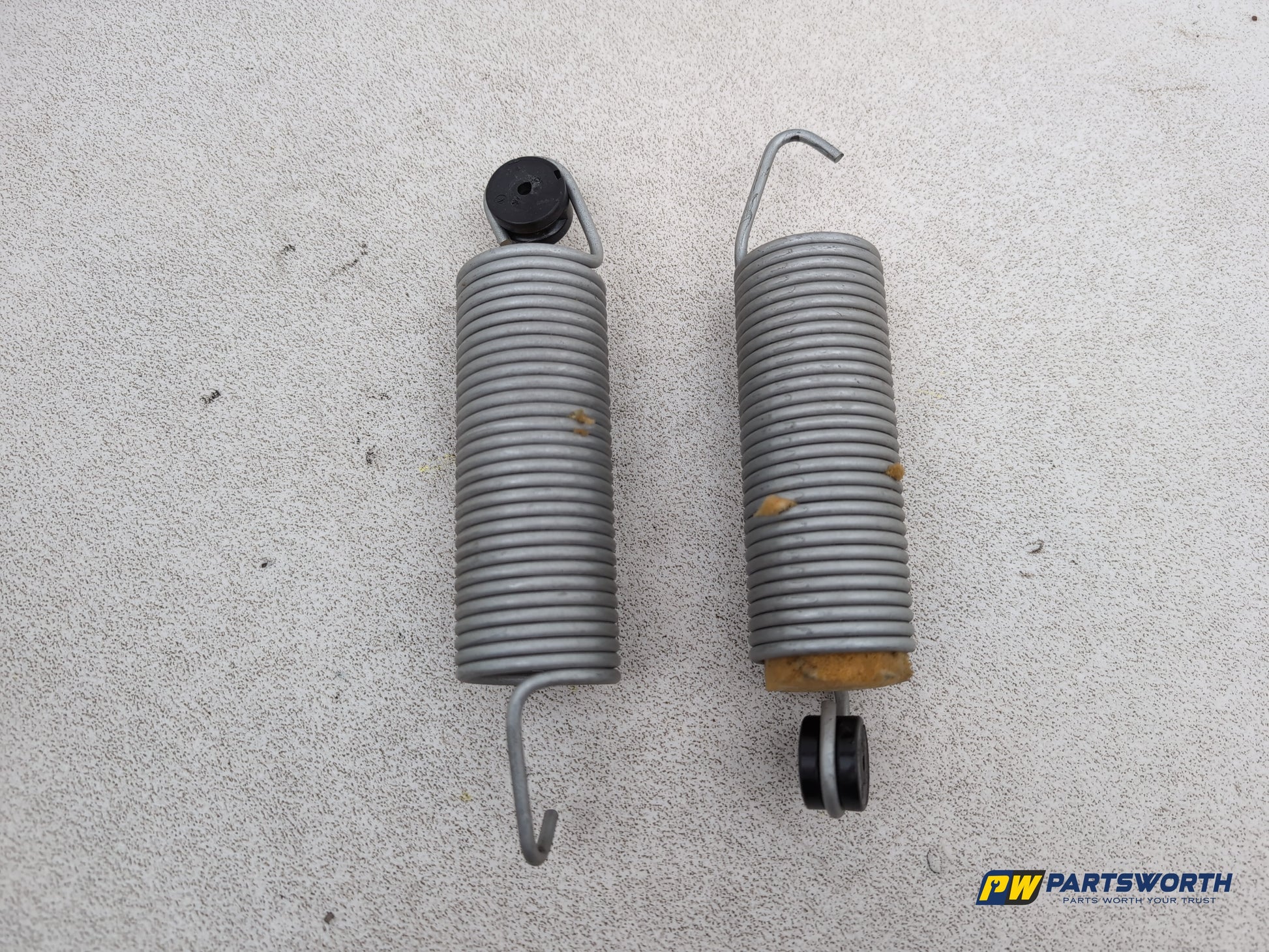 Tailgate Lift Handle 5
