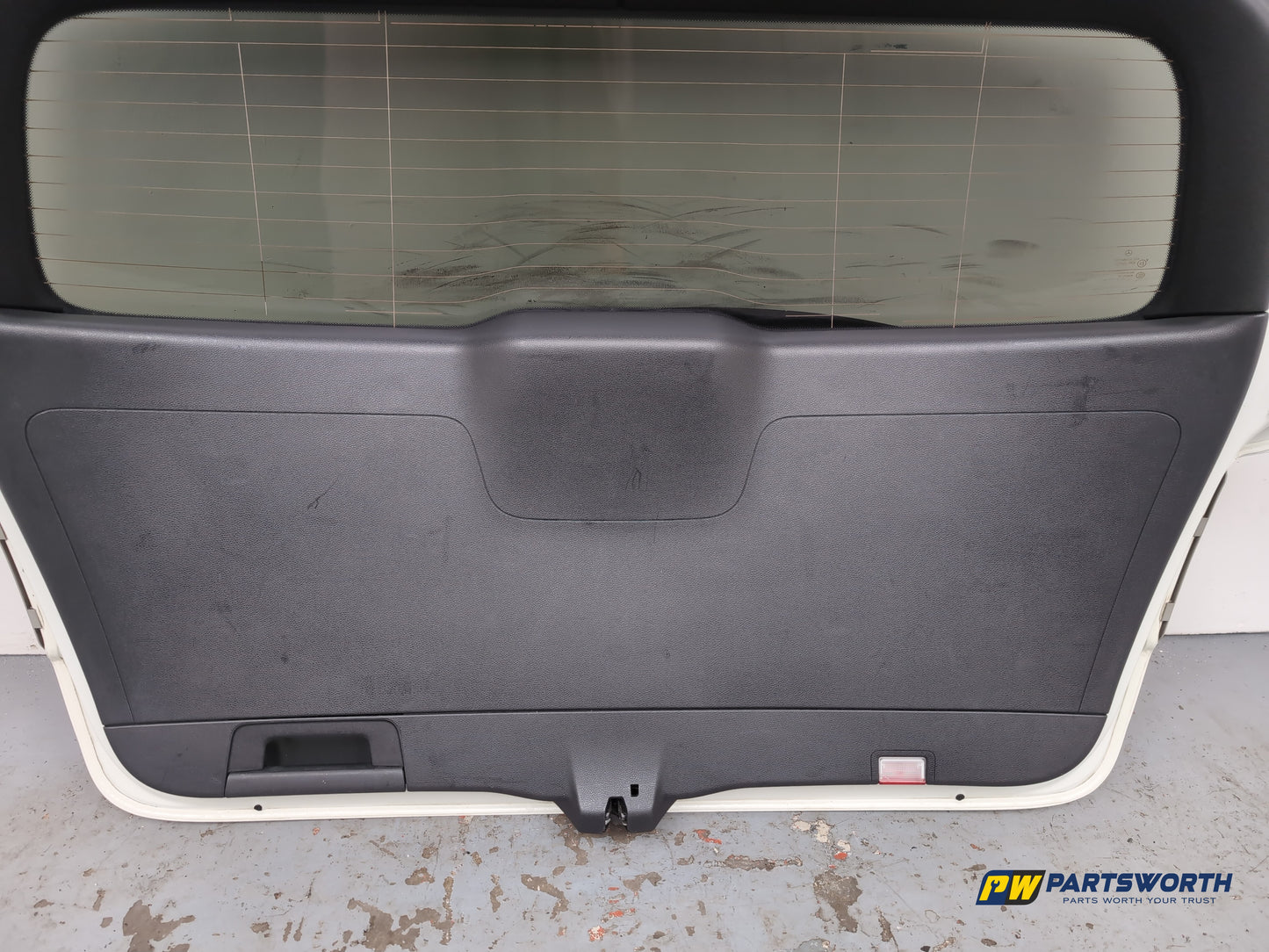 Boot Lid 11