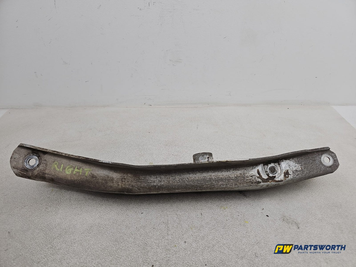 Suspension Arm Rear Wishbone RH 5