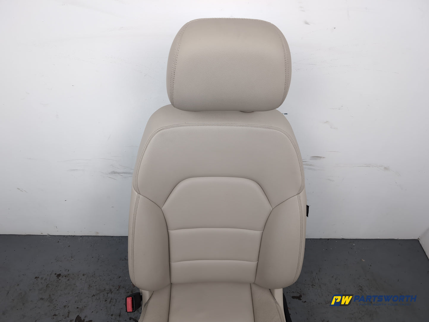 Seat Front LH 5
