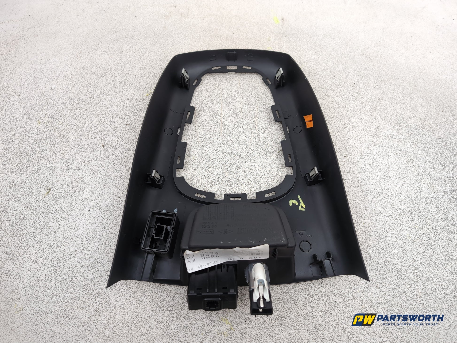 Centre Console Trim  5