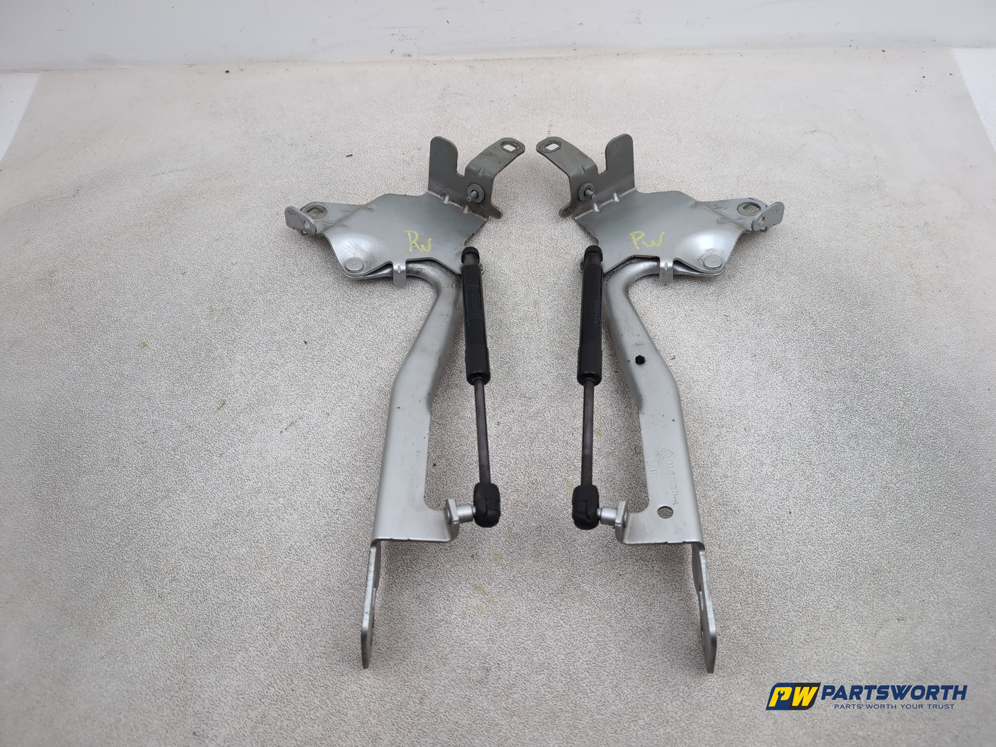 Bonnet Hinges 5