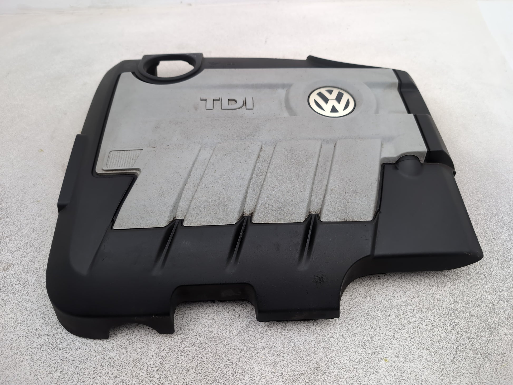Engine Cover 1