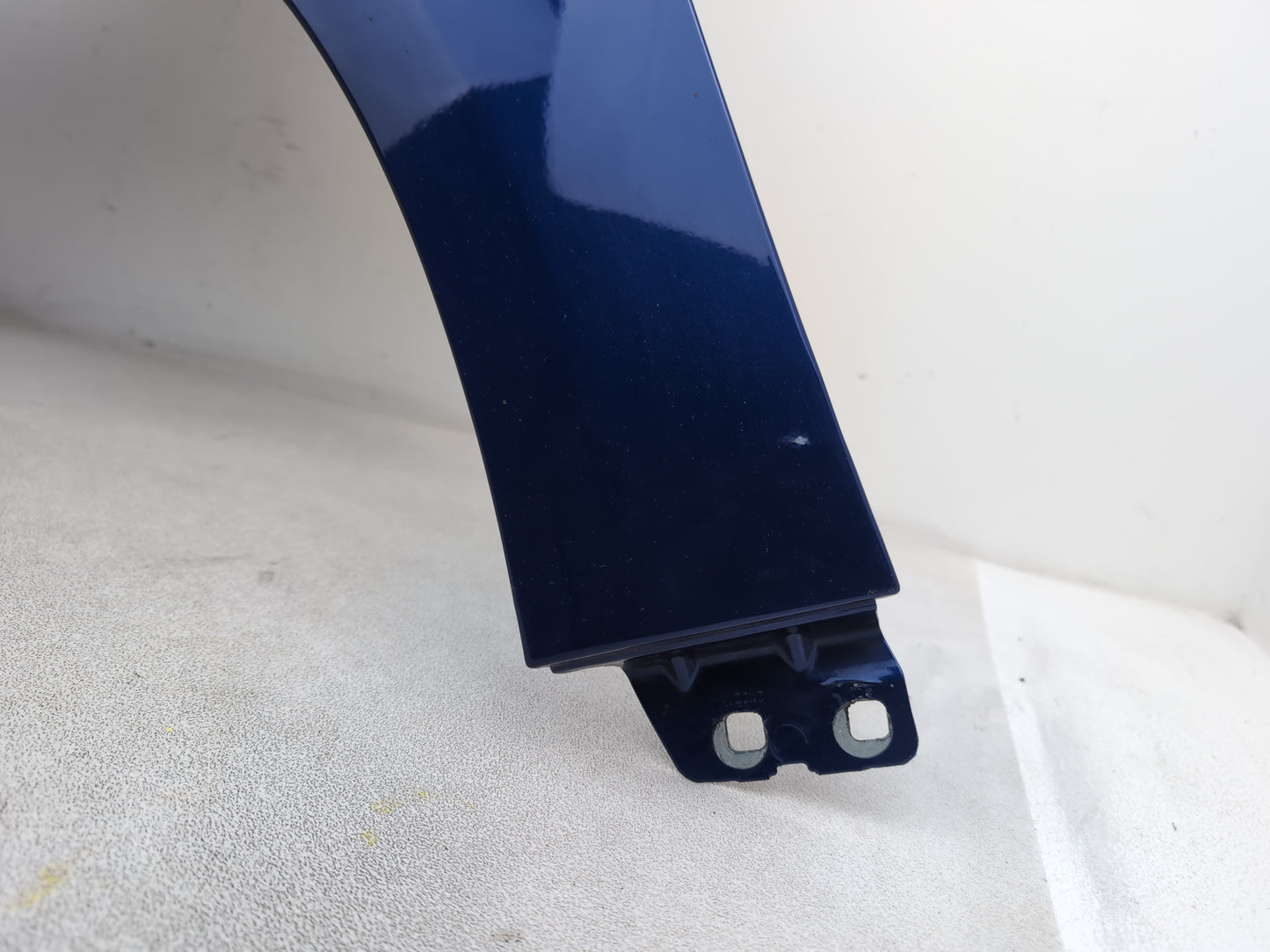 Wing Front LH 5