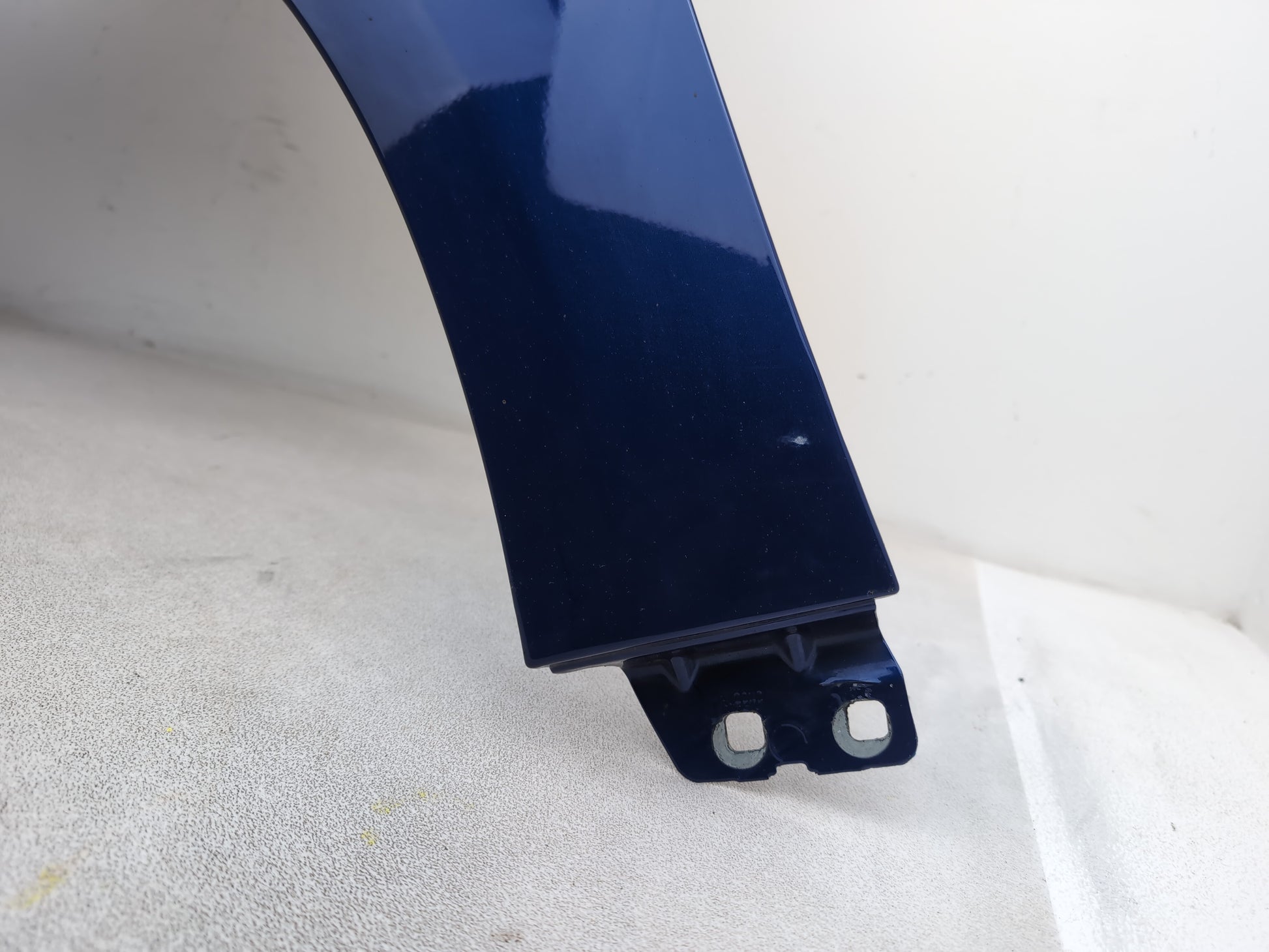 Wing Front LH 5