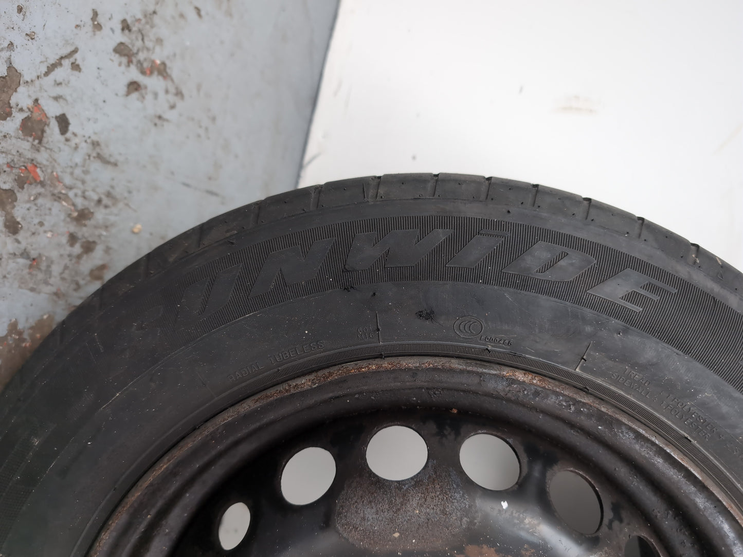 Renault Scenic Bizu Wheel With Tyre 195/65 R15 - photo 5