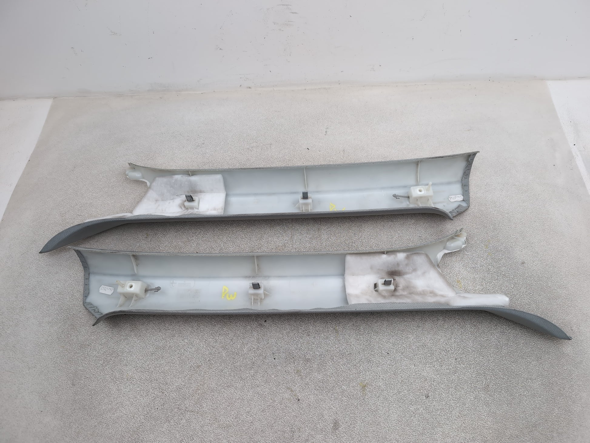 Pair Of Plastic A Pillar Trims 5