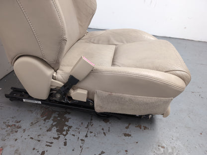 Seat Front RH 5