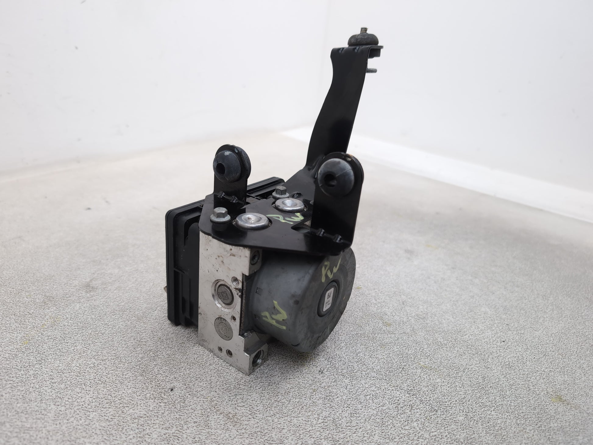 Ford Focus Zetec Tdci Abs Pump F1fc2c405ca 2011-2018 - photo 5