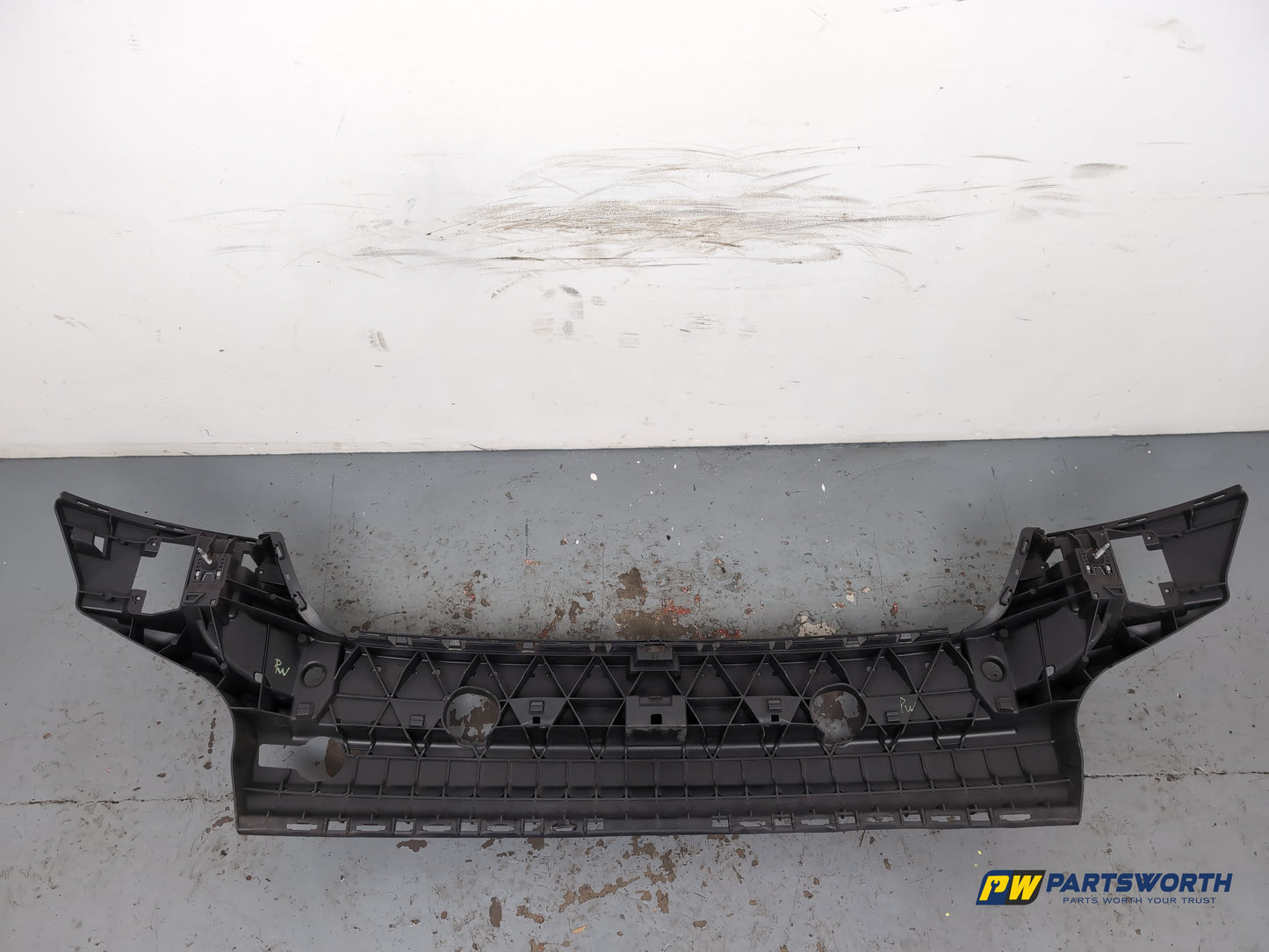 Bumper Rear Bracket RH 5