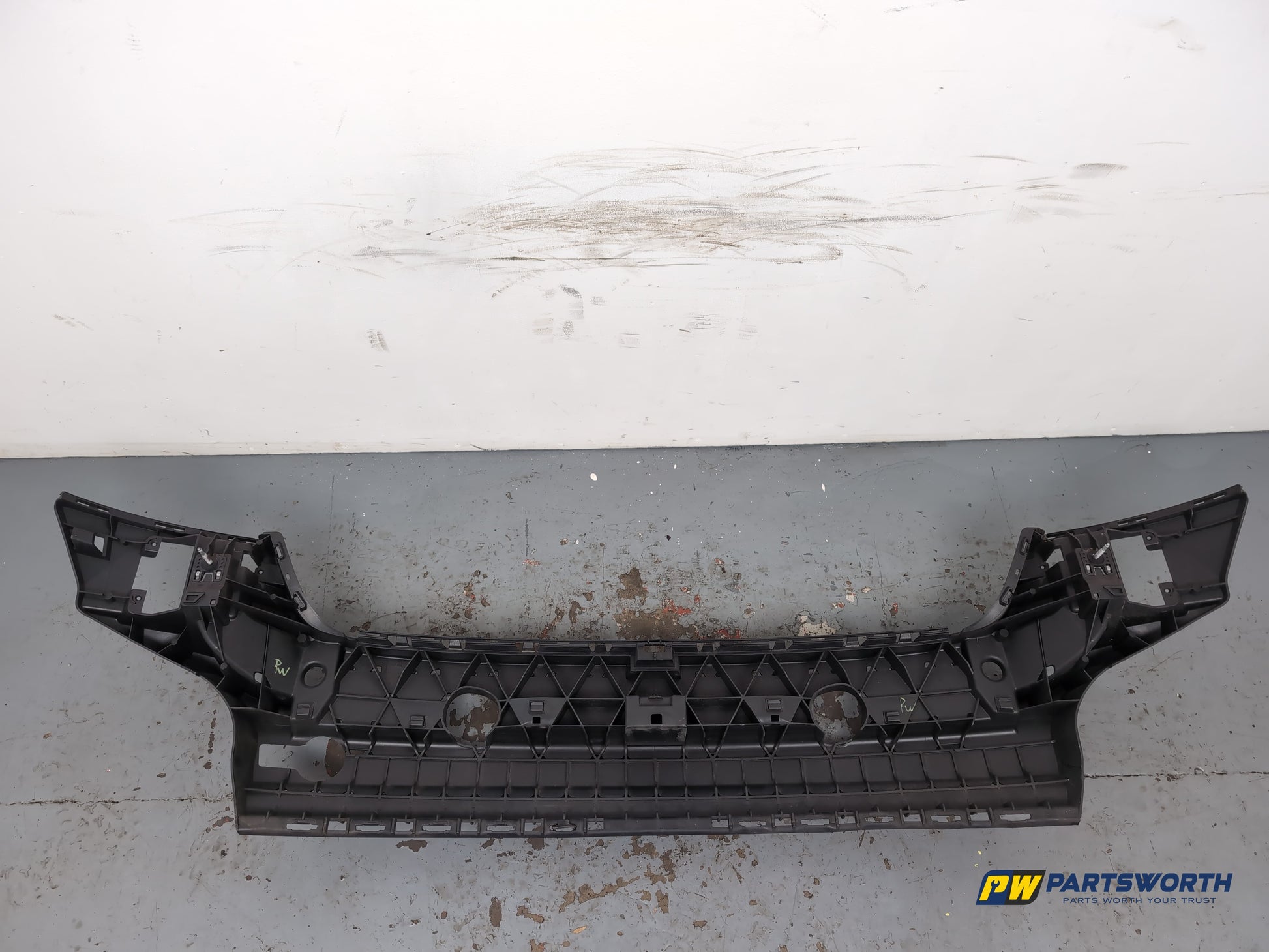 Bumper Rear Bracket RH 5