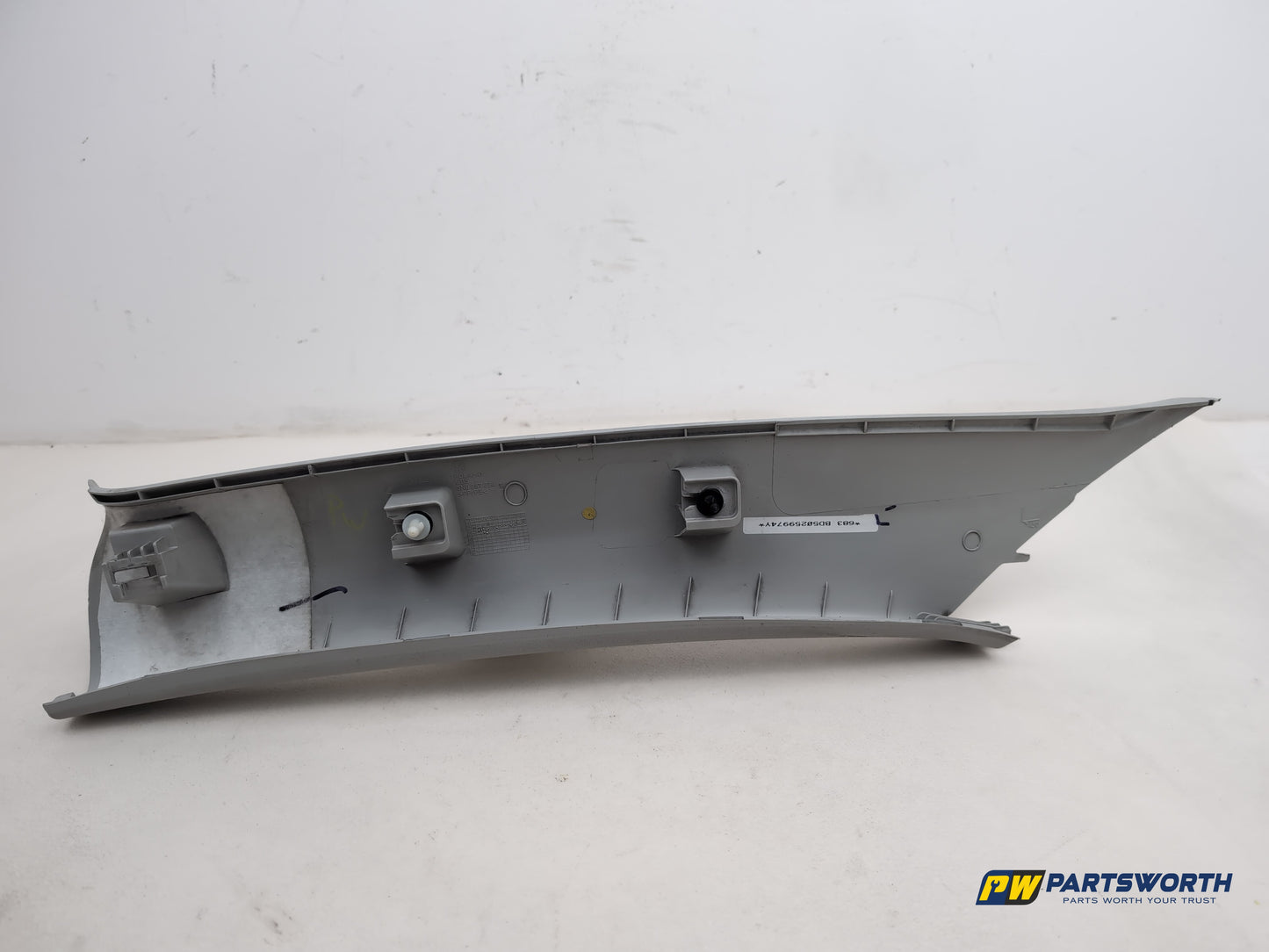 RH A Pillar Trim  5