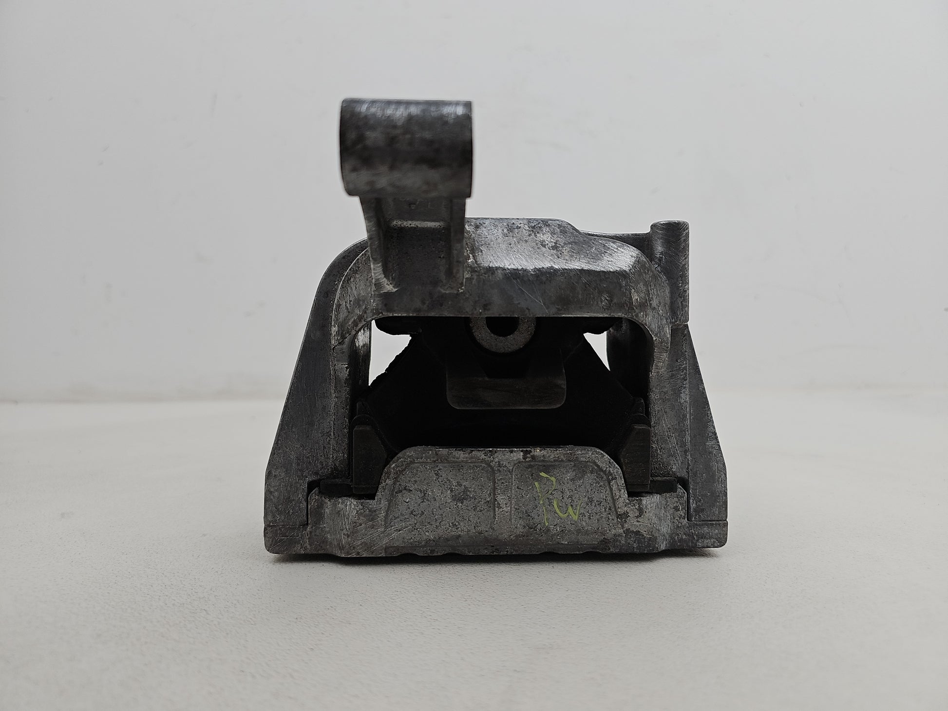 Engine Mounting Bracket Front 5
