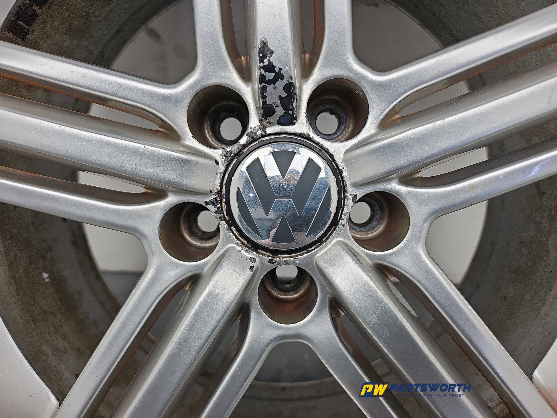 Wheel Road Alloy 5